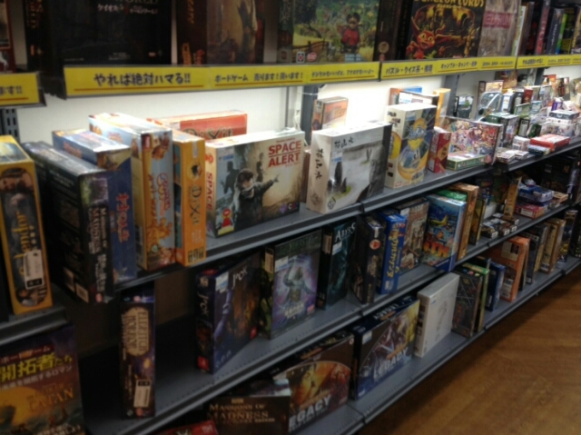 駿河屋高槻店のボードゲームコーナー